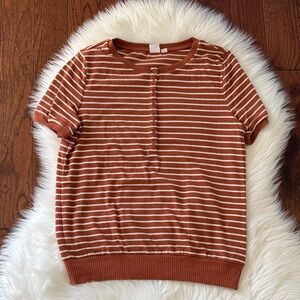 GAP Striped Rust and Cream Short Sleeve Henley Knit Top Size Small